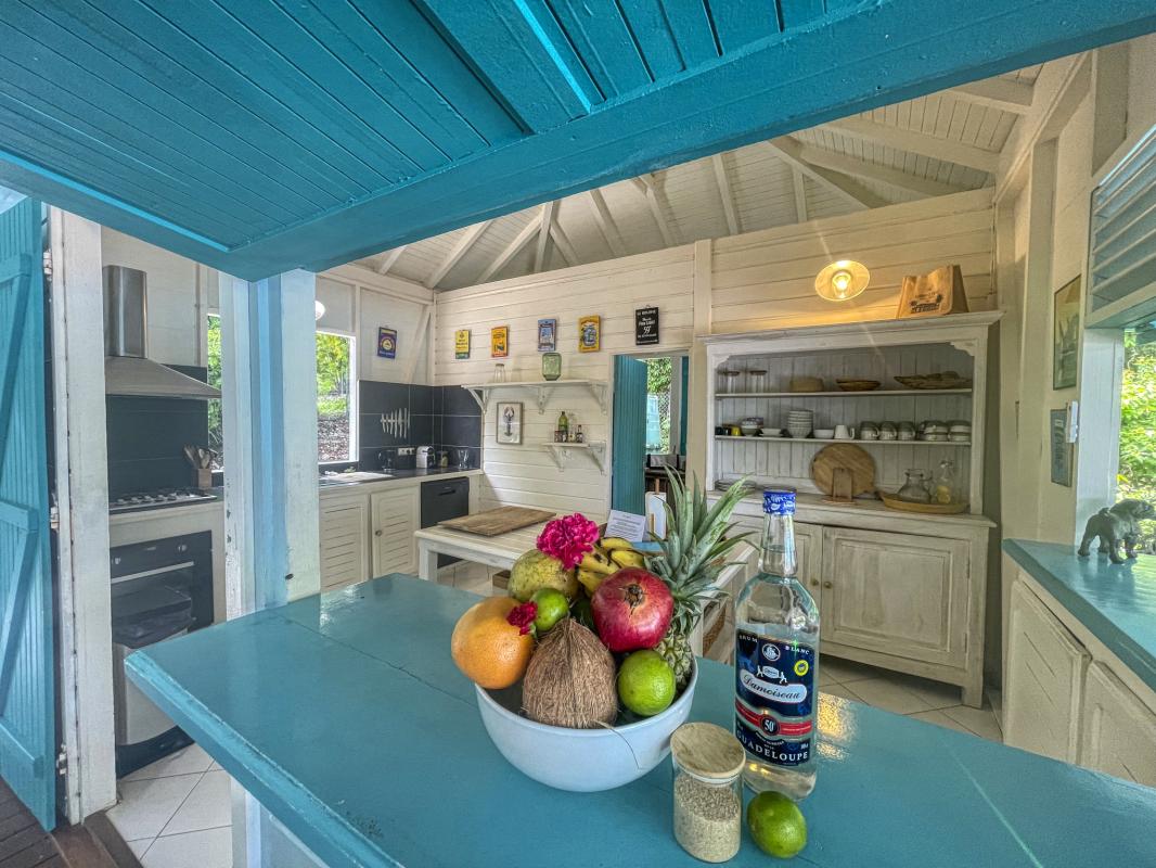 20.Location villa piscine Saint François Guadeloupe_Cuisine